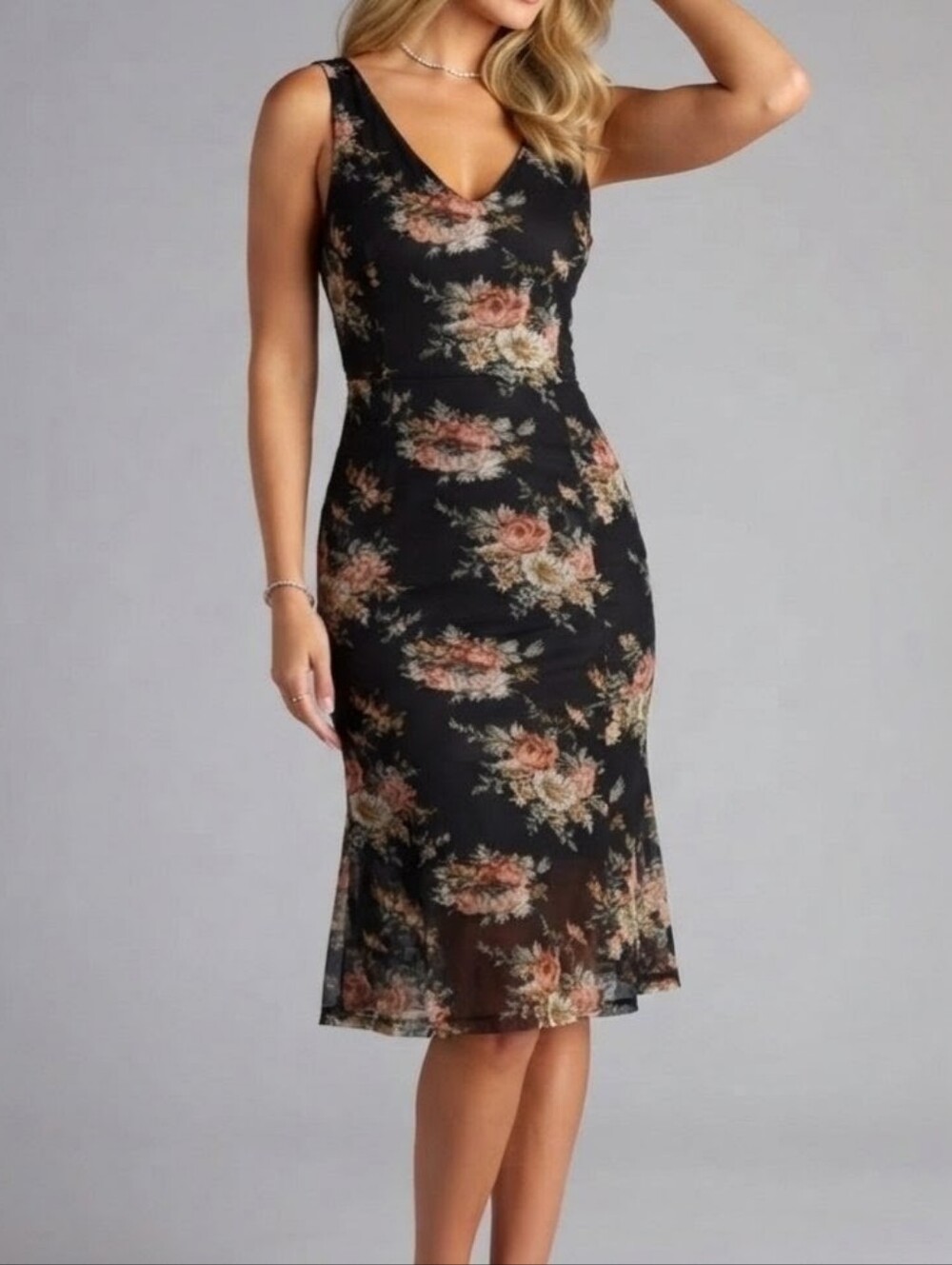 Summer Floral Black Mesh Dress, Like New Tash+Sophie Elegent, Size L